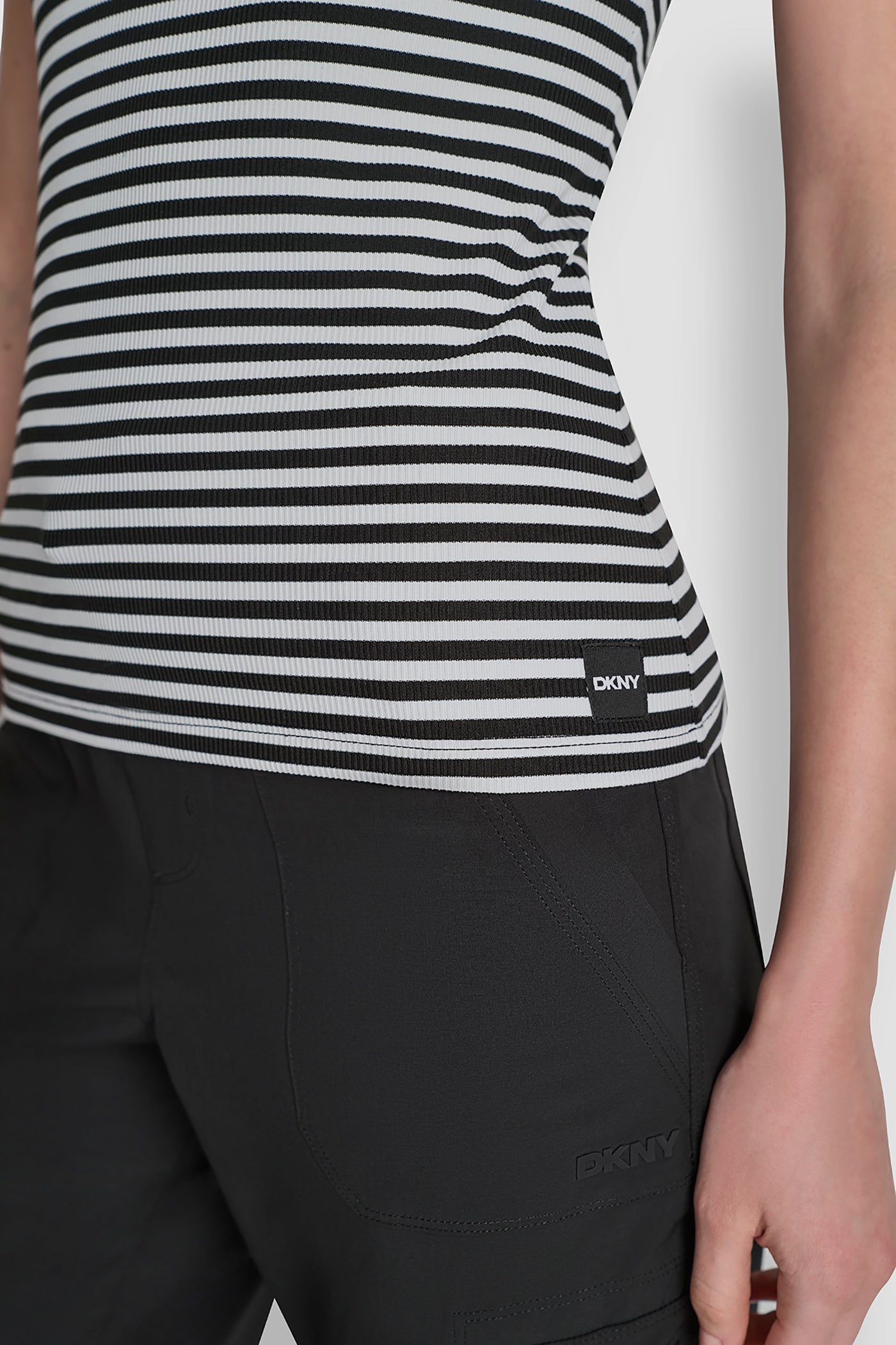 dknydp27425 34 dp6t1325 iqv alt2 dknydp27425 34 dp6t1325 iqv alt2