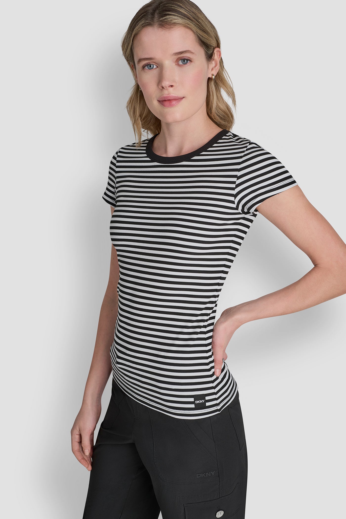 dknydp27425 34 dp6t1325 iqv s dknydp27425 34 dp6t1325 iqv s