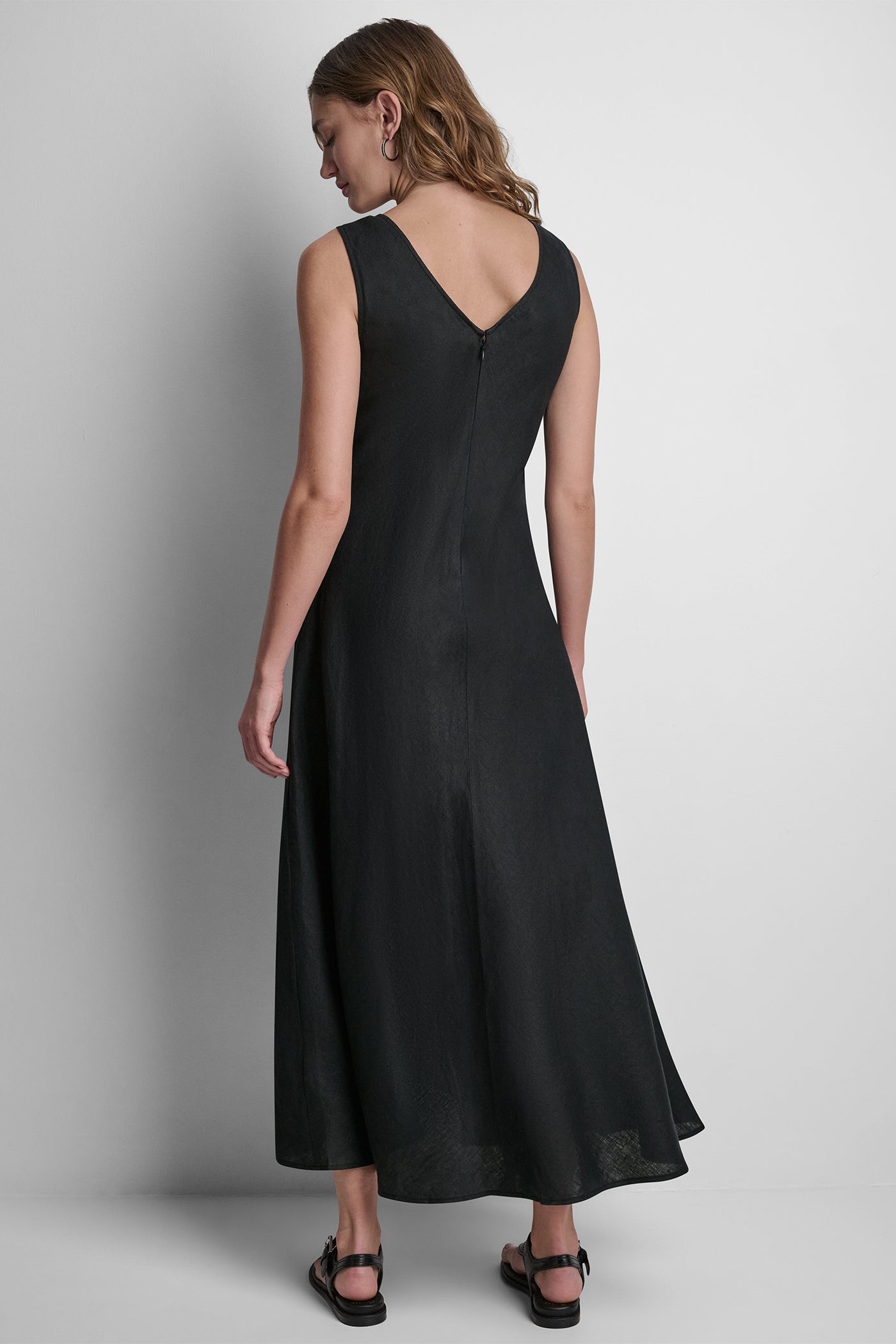 dknydw00426 15 p61bcegn blk b 8e3f84b5 00b9 41c6 b9ea d7fc458fc7cc 1 dknydw00426 15 p61bcegn blk b 8e3f84b5 00b9 41c6 b9ea d7fc458fc7cc 1