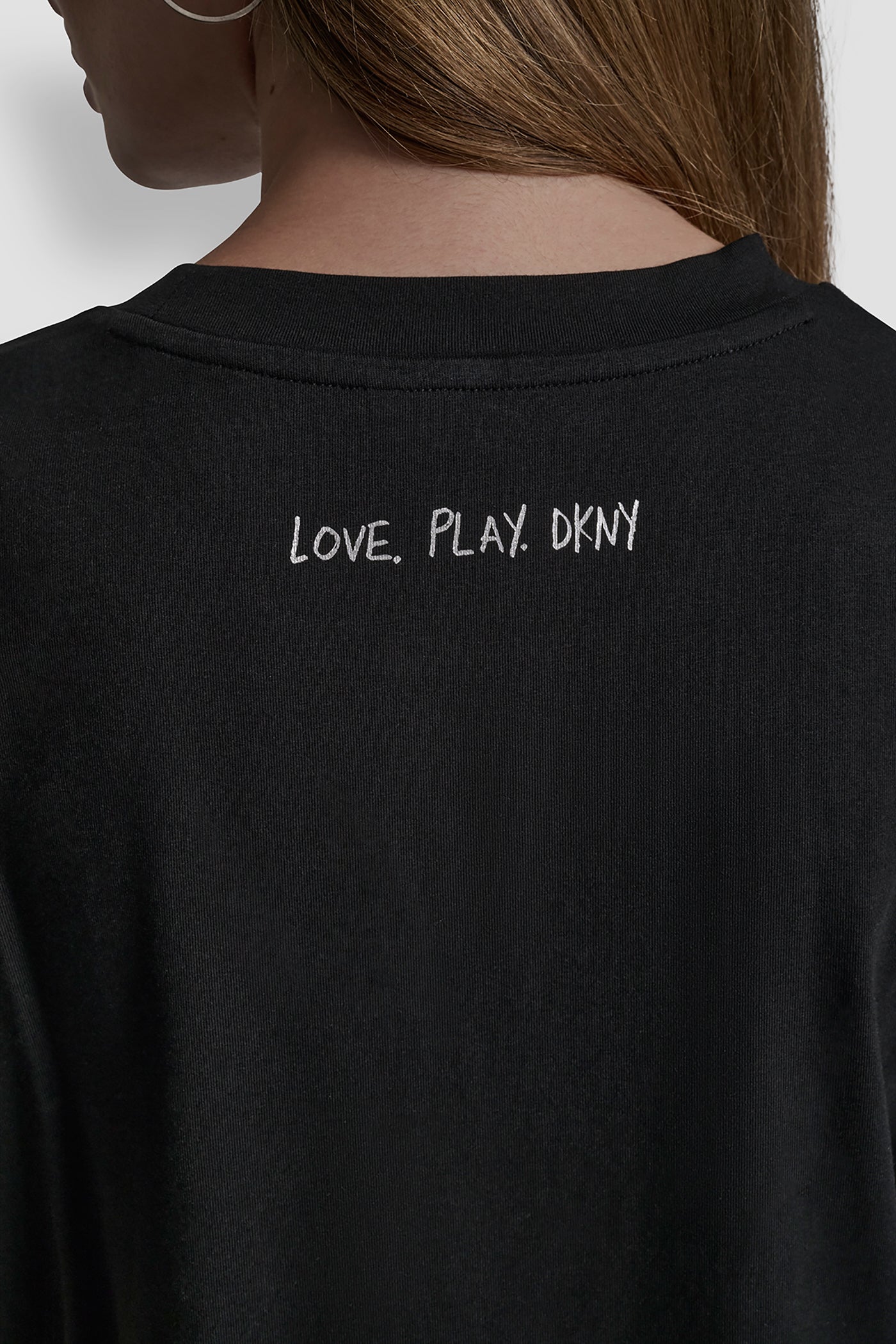 dknydw23425 33 p61hzxtg blk alt4 dknydw23425 33 p61hzxtg blk alt4
