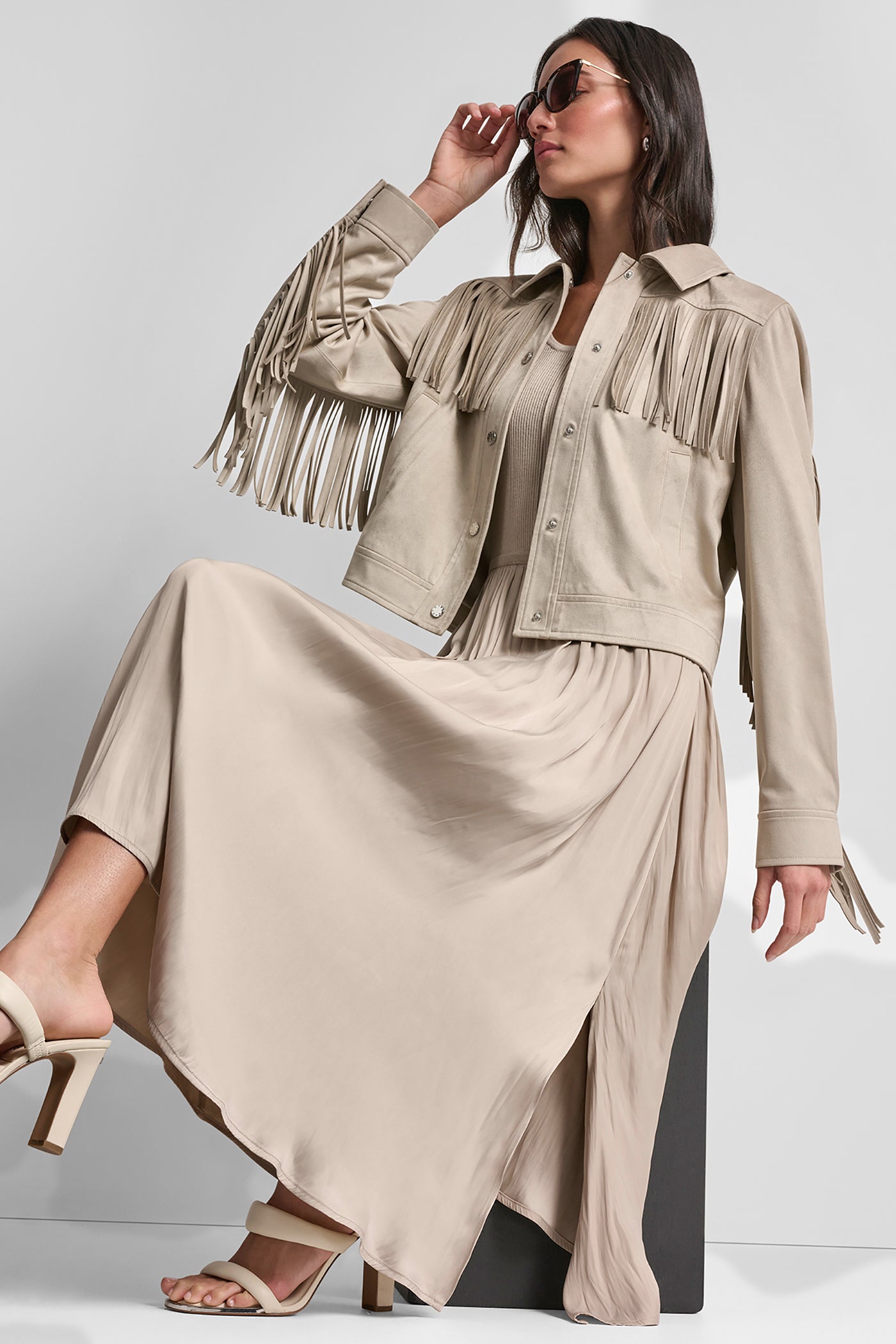 dknydw27225 1a p6aj7e20 pbl retailc dknydw27225 1a p6aj7e20 pbl retailc