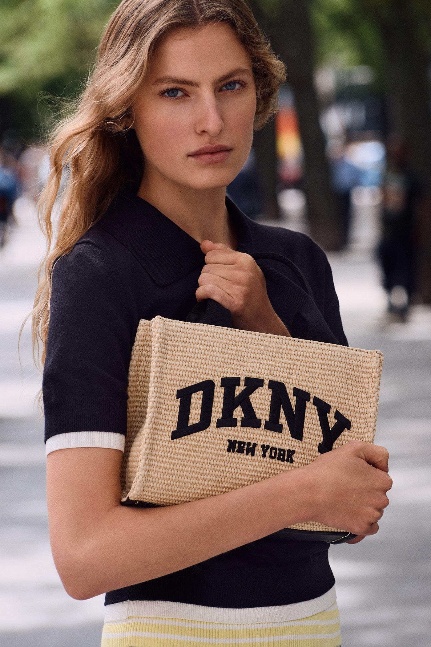 dkny sp26 editorial 04 1400x2100 1e1c87a9 cf2e 42d5 bafc be68d861c4ad dkny sp26 editorial 04 1400x2100 1e1c87a9 cf2e 42d5 bafc be68d861c4ad