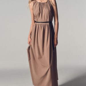 dkny sp26 editorial 34 1400x2100 4da786d6 e568 4770 9440 3e4767de2548