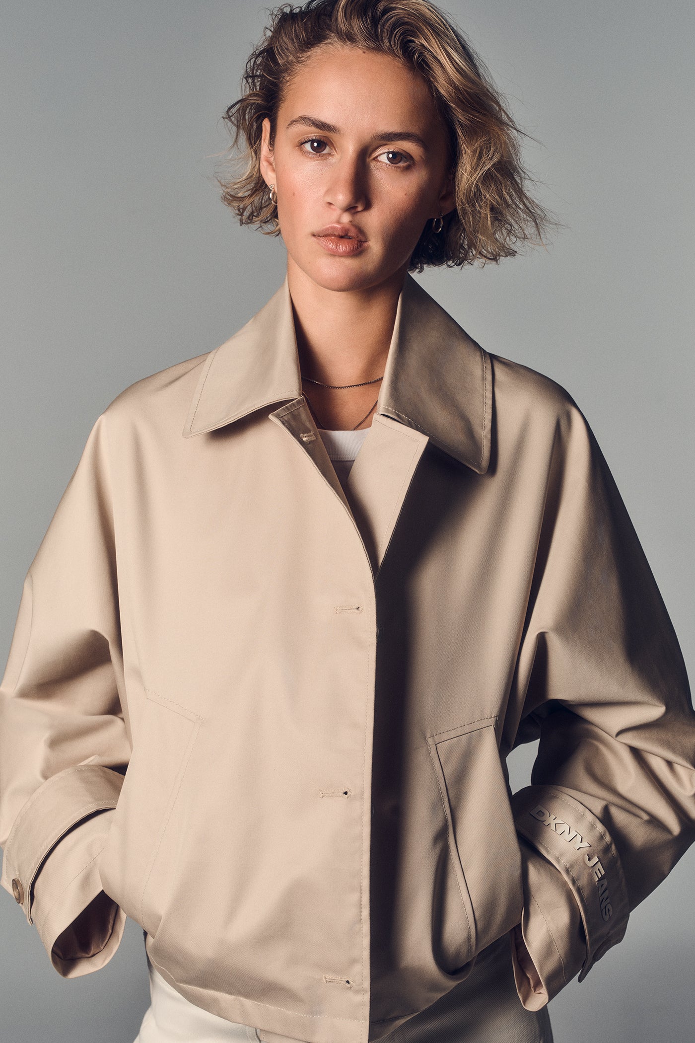 dkny sp26 editorial 64 1400x2100 626b8933 e5a3 43ab 9b7c 6f8806c3308f dkny sp26 editorial 64 1400x2100 626b8933 e5a3 43ab 9b7c 6f8806c3308f