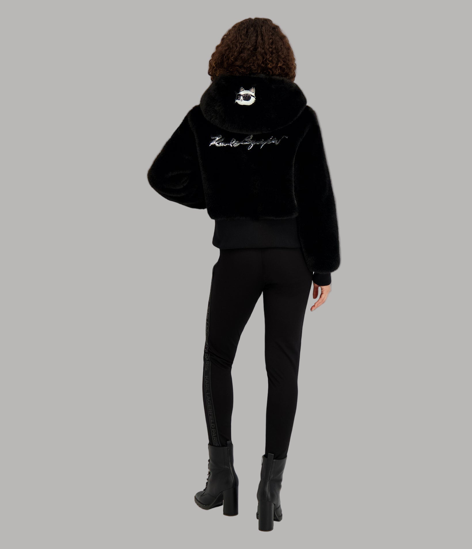 lwqmf239 black 5 uncropped lwqmf239 black 5 uncropped