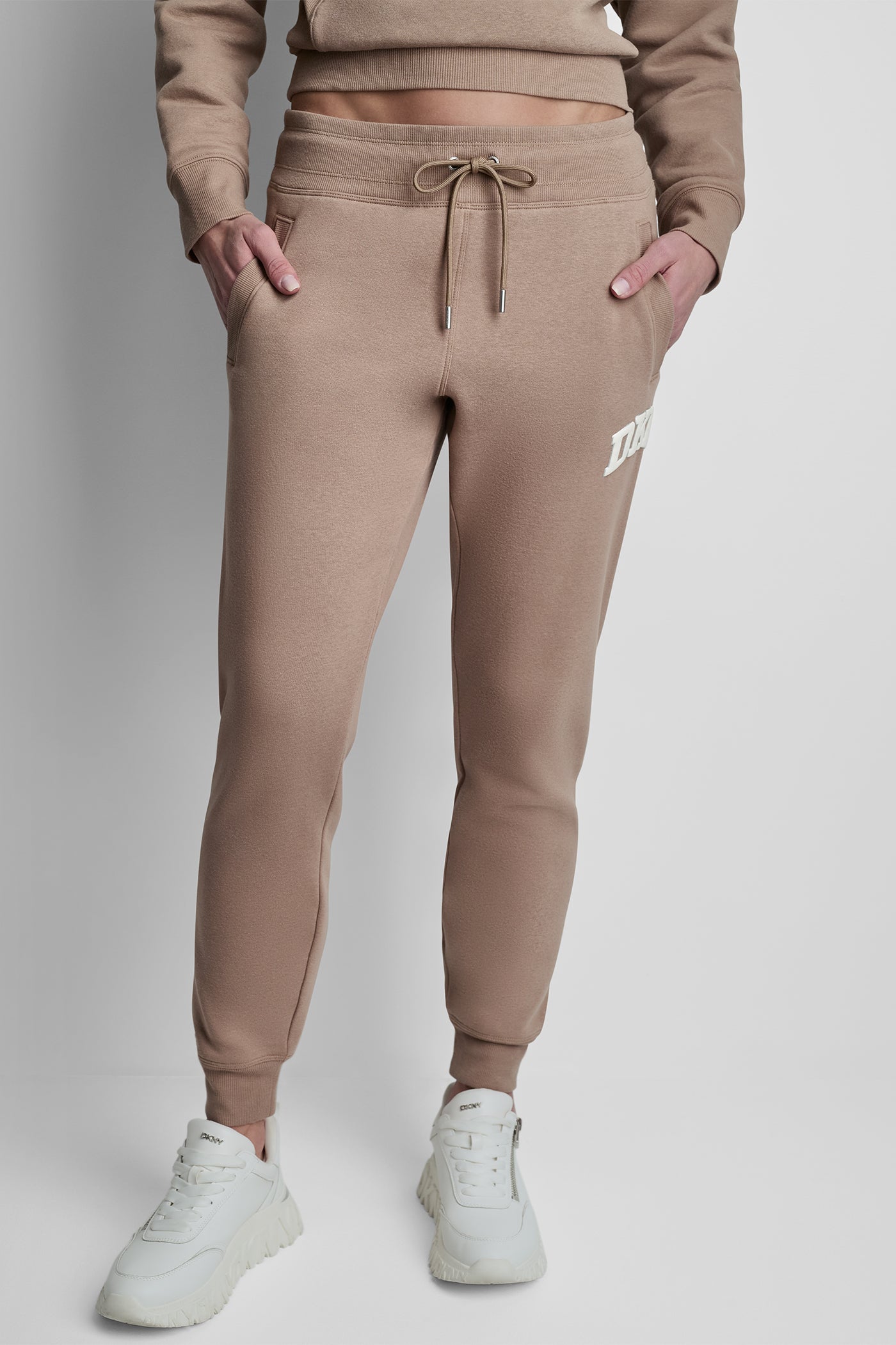 dknydp02126 16 dp6p3896 d53 f dknydp02126 16 dp6p3896 d53 f