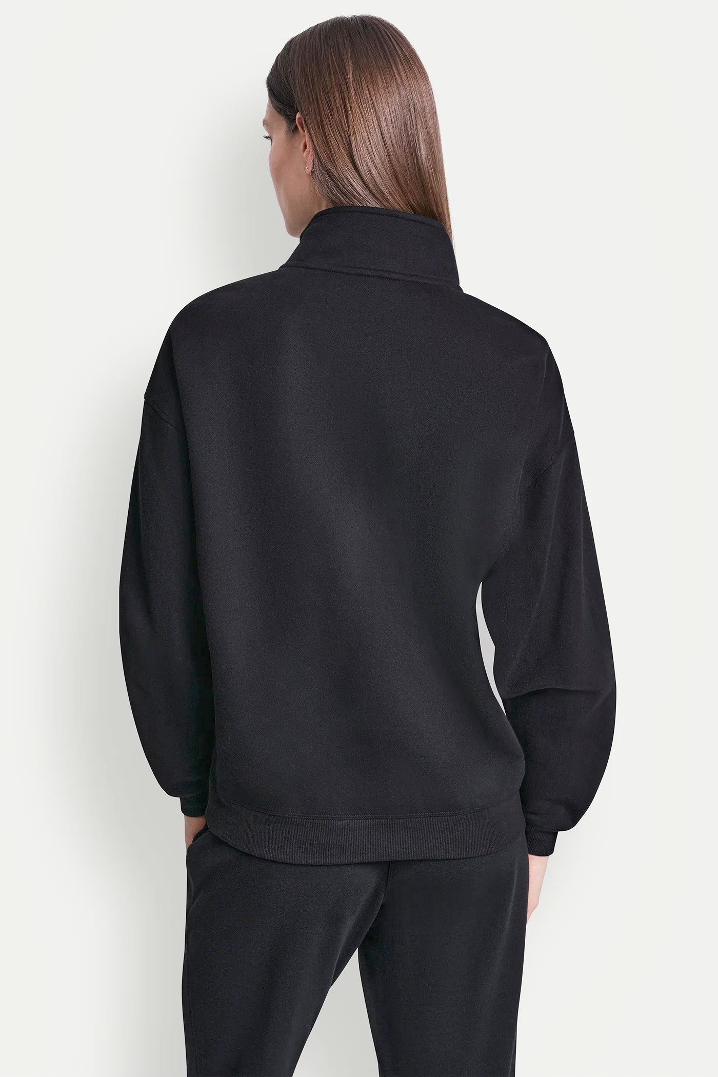 dknydp24125 8 dp6t1656 blk b 38983373 749f 4e8c 8fb2 e0184bbf92db dknydp24125 8 dp6t1656 blk b 38983373 749f 4e8c 8fb2 e0184bbf92db