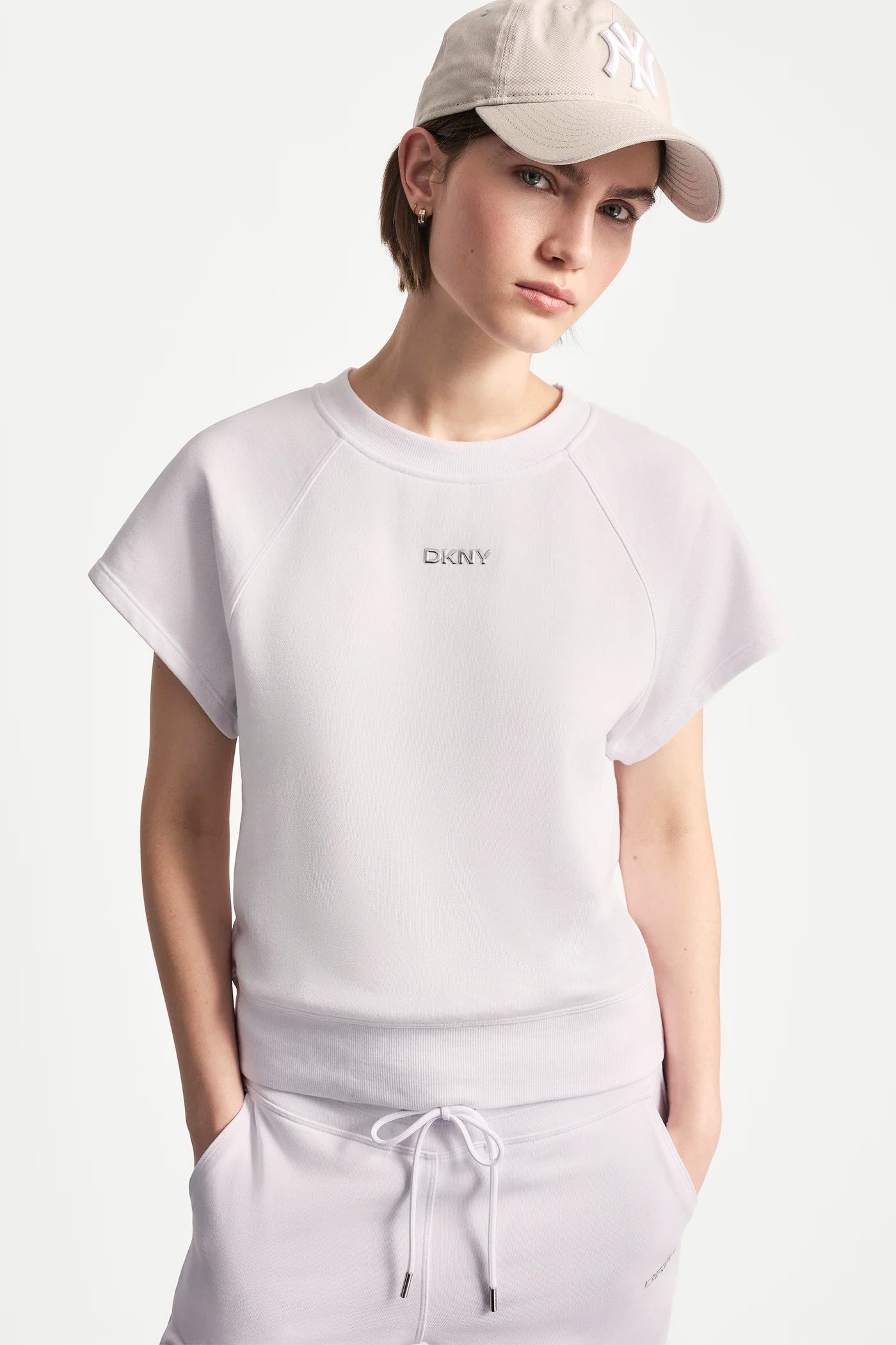 dknydp24925 32r dp6t1611 wht retailc cb14a74f 5758 47d4 af8a 13016e6b346e dknydp24925 32r dp6t1611 wht retailc cb14a74f 5758 47d4 af8a 13016e6b346e