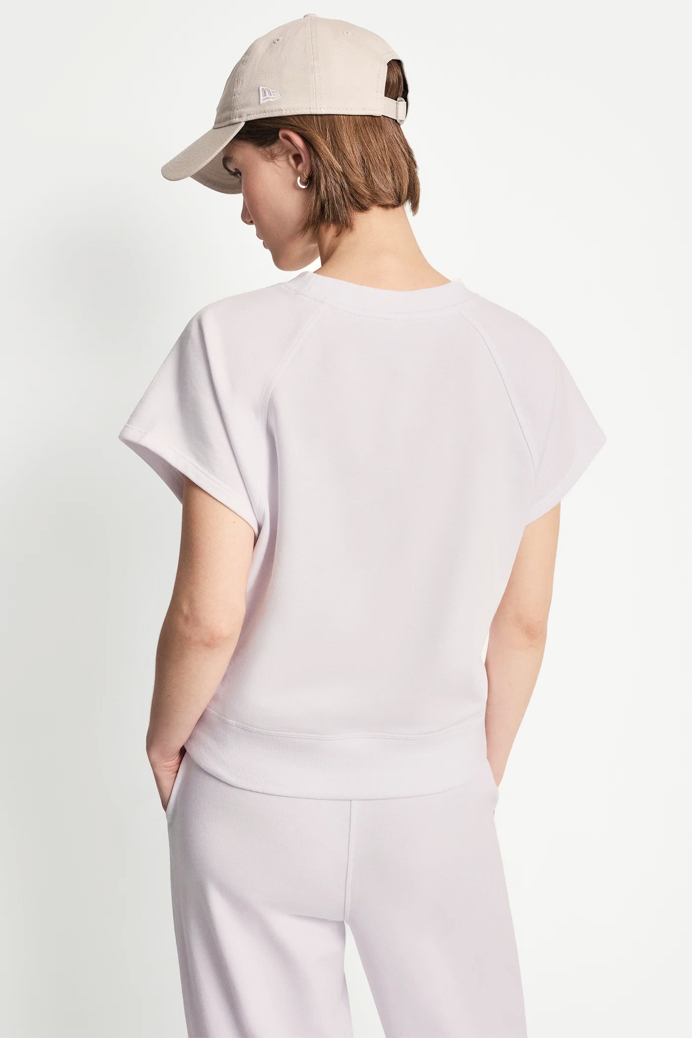 dknydp24925 32r dp6t1611 wht retaile 1164d89b fd9f 4894 9bab 6c18b180294c dknydp24925 32r dp6t1611 wht retaile 1164d89b fd9f 4894 9bab 6c18b180294c
