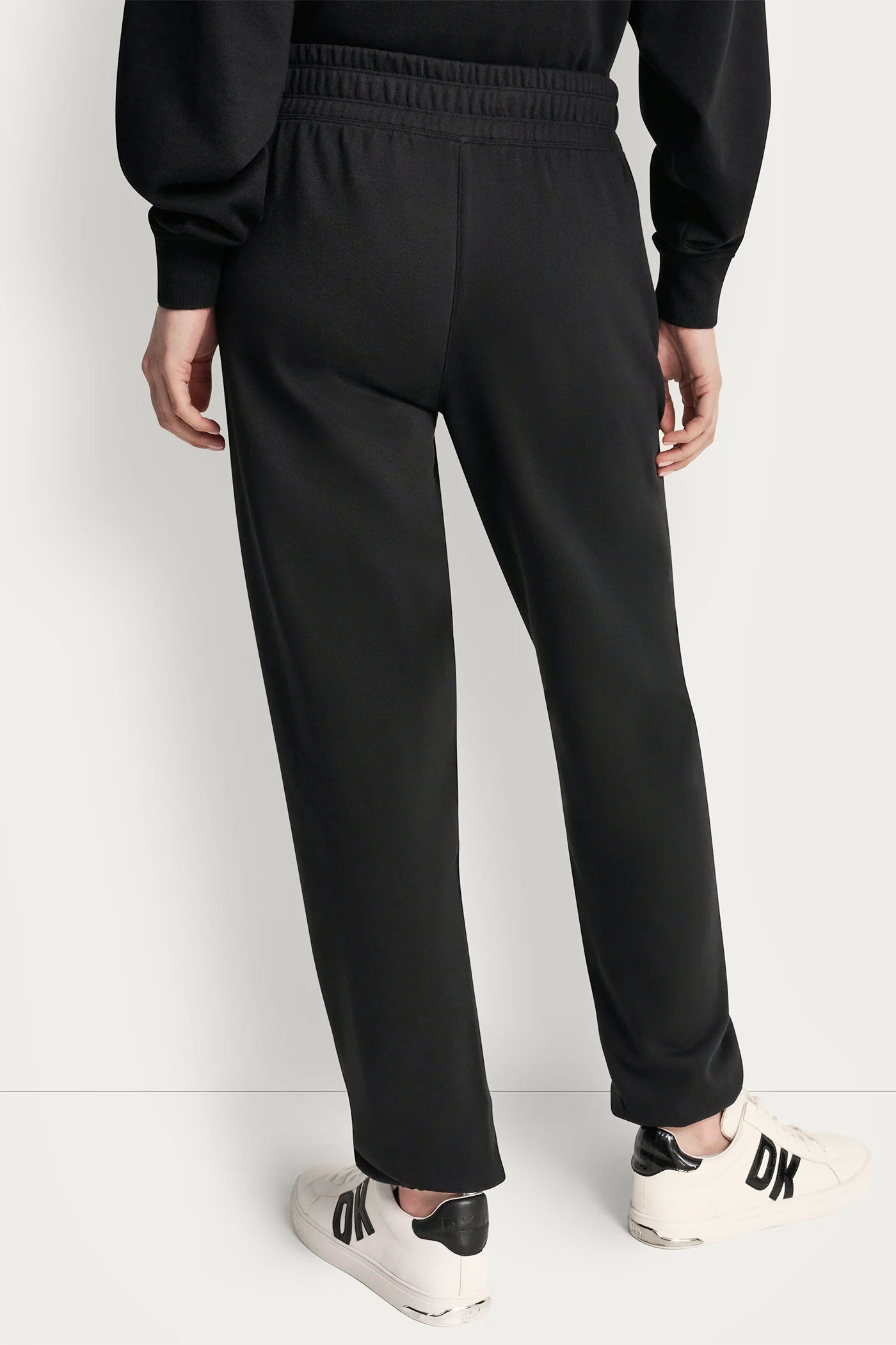 dknydp24925 52 dp6p3831 blk b 70277409 0c7f 4ec6 9278 36a8ba5d7bf7 dknydp24925 52 dp6p3831 blk b 70277409 0c7f 4ec6 9278 36a8ba5d7bf7