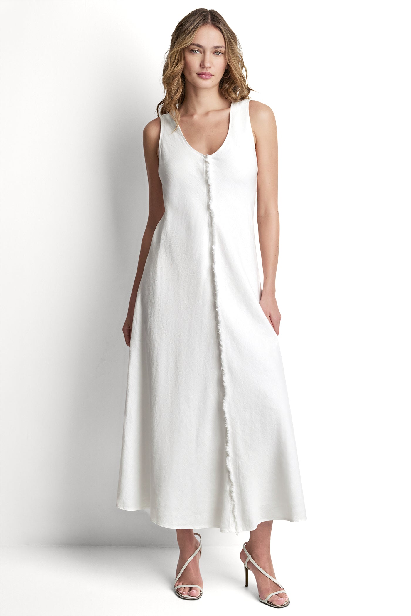 dknydw00426 14 p61bcegn wht f 22308848 02d2 4d53 bbab 586fd56d3987 dknydw00426 14 p61bcegn wht f 22308848 02d2 4d53 bbab 586fd56d3987