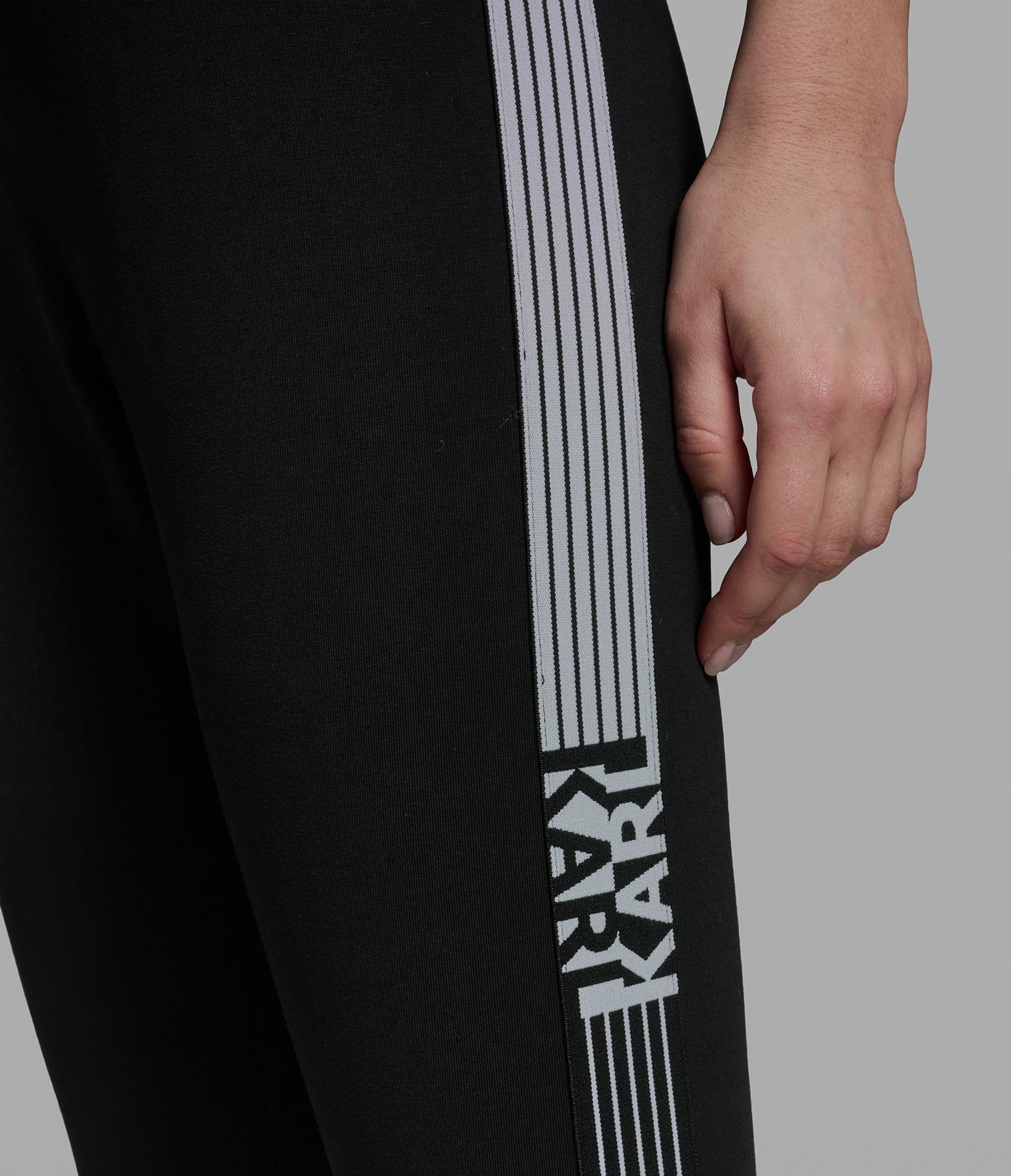 klplk00926 27 l6tf7k88 blk alt3 klplk00926 27 l6tf7k88 blk alt3