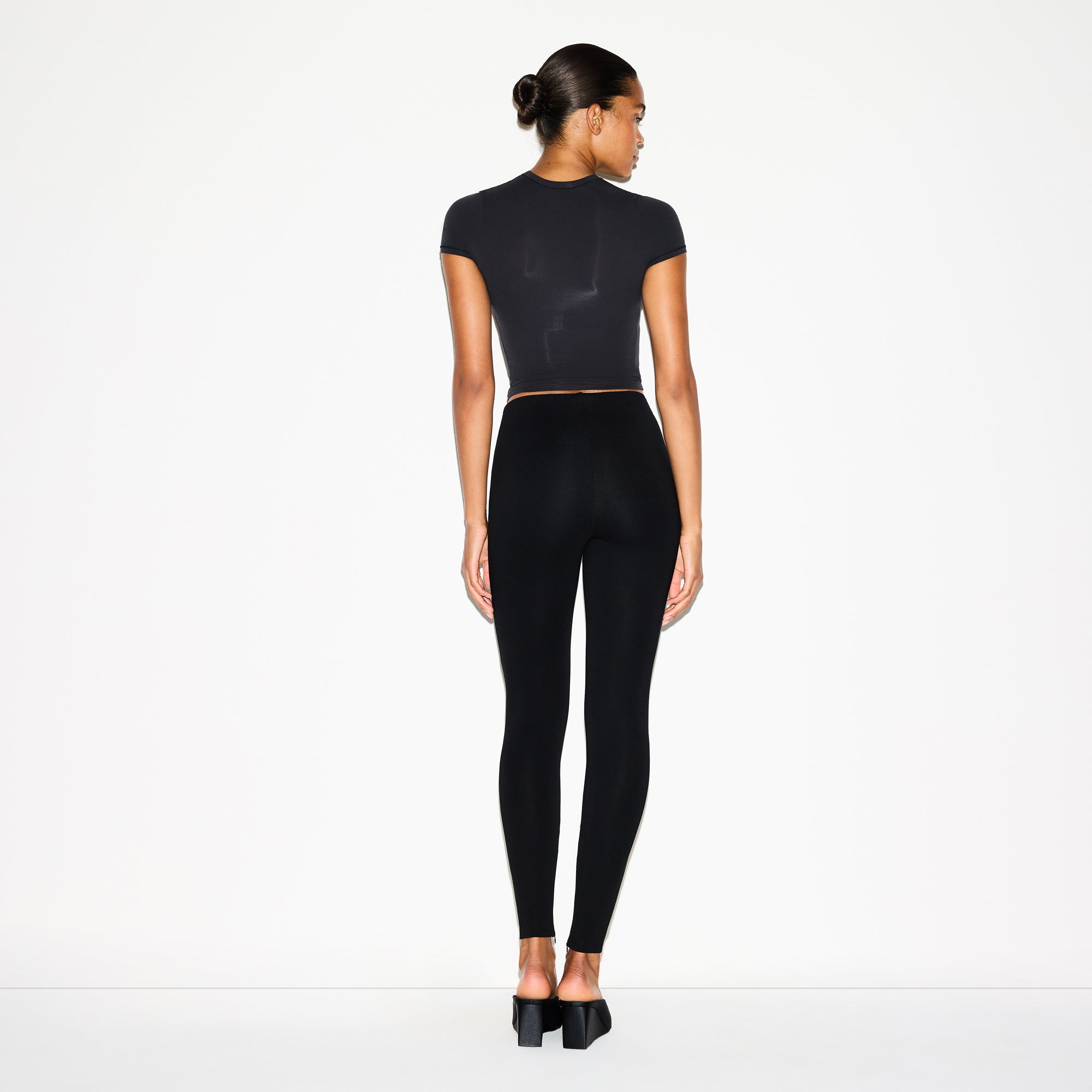 the essential collection high waisted legging the essential collection high waisted legging