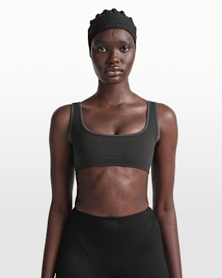 nikeskims ribbed seamless Женский бюстгальтер с микро совками nikeskims ribbed seamless Женский бюстгальтер с микро совками