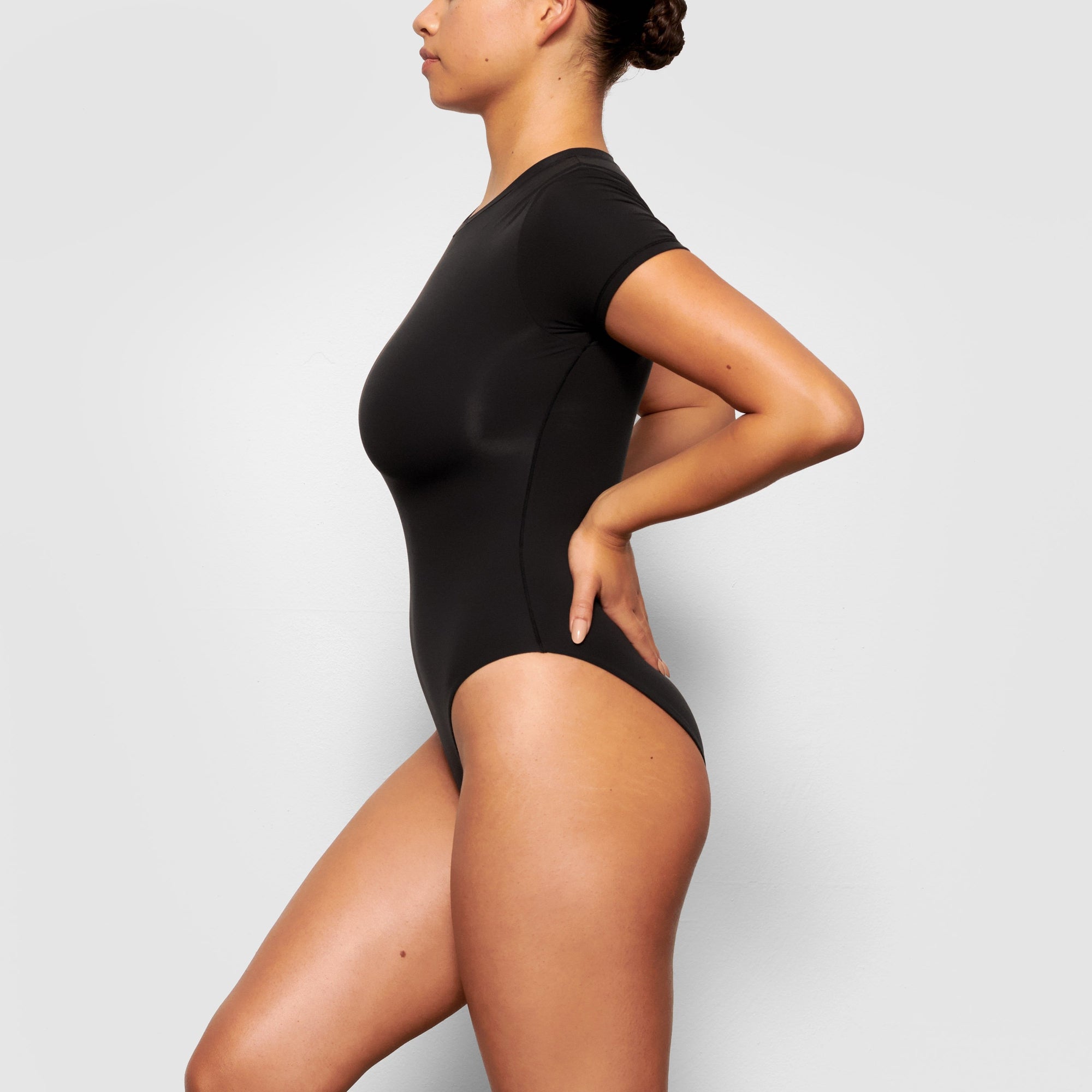 fits everybody t shirt bodysuit fits everybody t shirt bodysuit