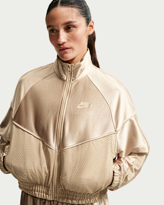 nike sportswear Женская куртка оверсайз windrunner nike sportswear Женская куртка оверсайз windrunner