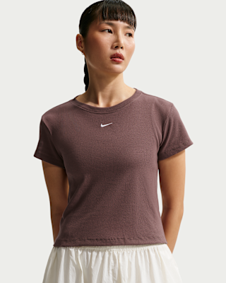 nike sportswear Женская футболка в рубчик с короткими рукавами nike sportswear Женская футболка в рубчик с короткими рукавами