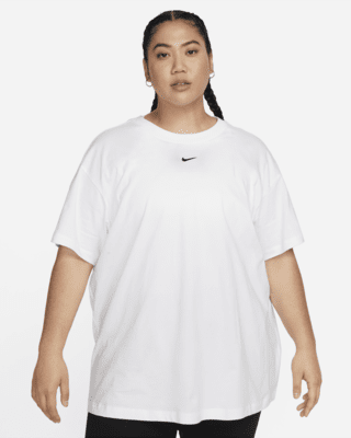 nike sportswear essential Женская футболка (большие размеры) nike sportswear essential Женская футболка (большие размеры)