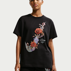 nike sportswear Женская футболка