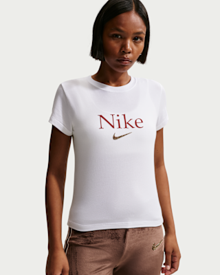 nike sportswear Женская укороченная футболка nike sportswear Женская укороченная футболка