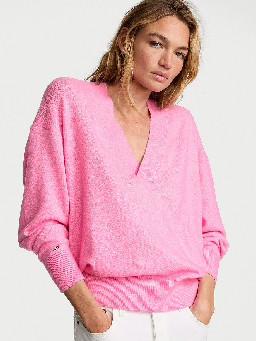 luxe knit oversized v neck sweater luxe knit oversized v neck sweater
