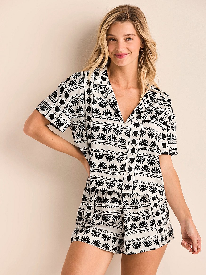 lisbeth sleep set lisbeth sleep set